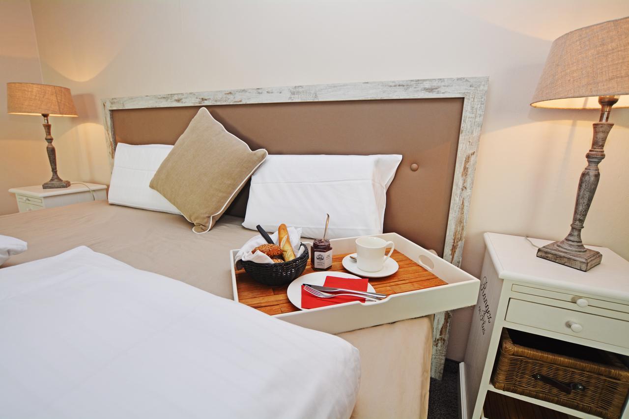 Hotel Strand No.1 Sankt Peter-Ording Exterior photo